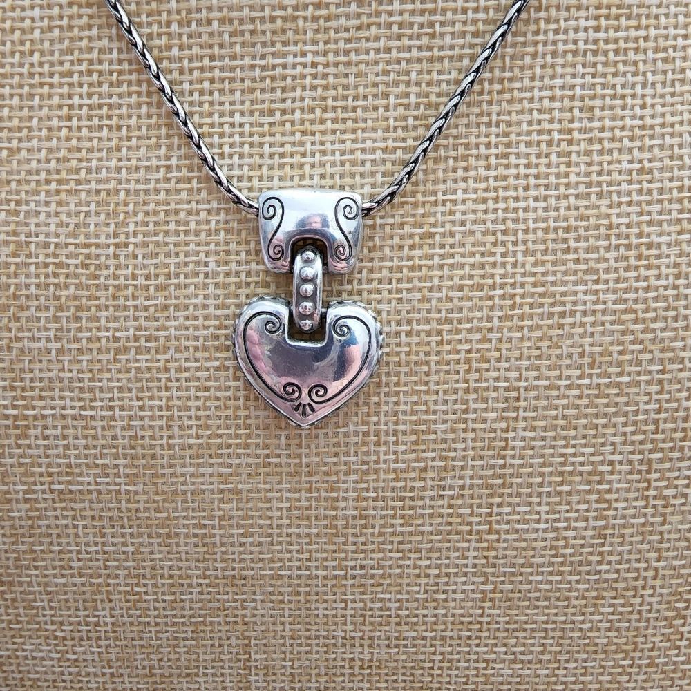 Brighton Cafe Au Lait retired vintage heart pendant necklace